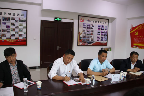 孫青春到西景區(qū)進(jìn)行“不忘初心 牢記使命”主題教育調(diào)研